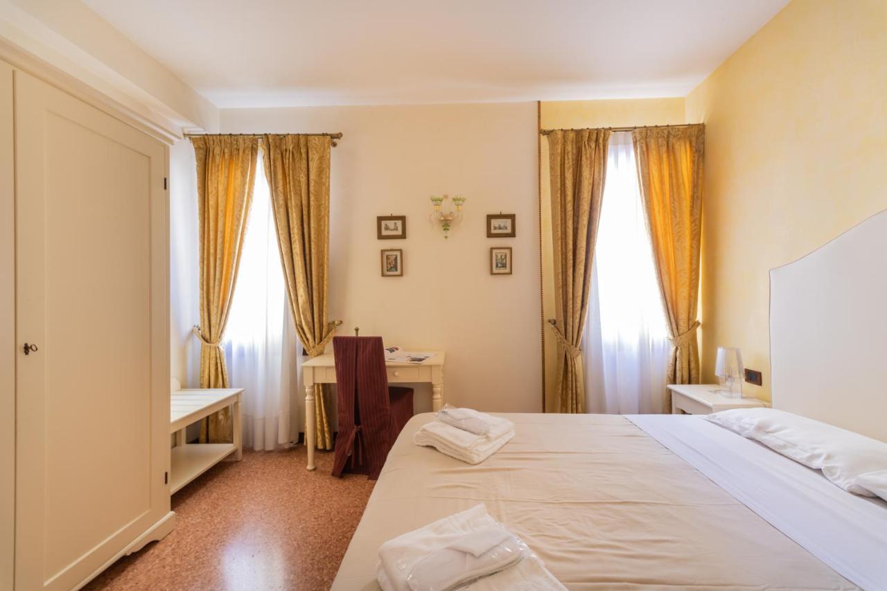 Ve-Nice Suite San Marco C4439 Veneza Exterior foto