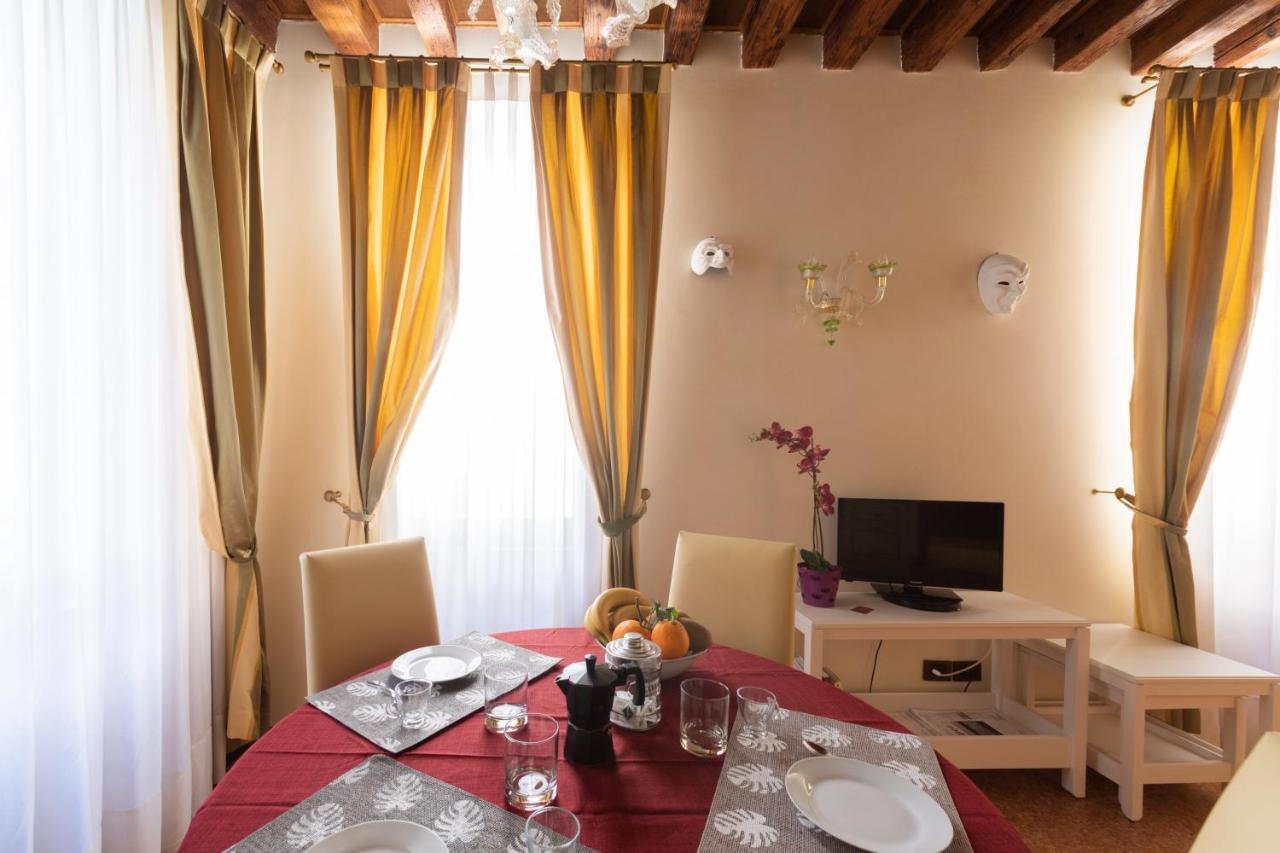 Ve-Nice Suite San Marco C4439 Veneza Exterior foto