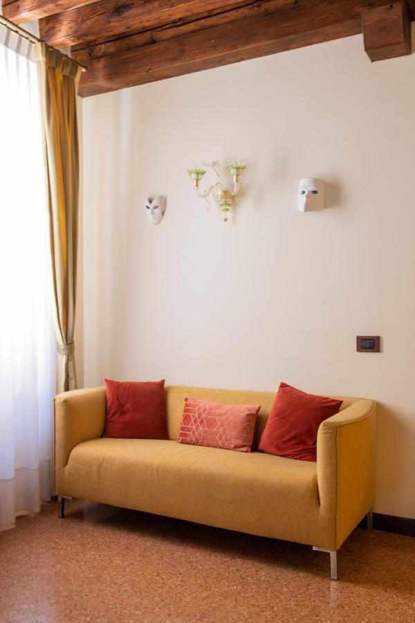 Ve-Nice Suite San Marco C4439 Veneza Exterior foto