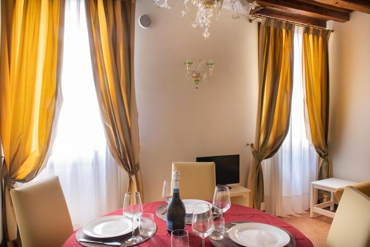 Ve-Nice Suite San Marco C4439 Veneza Exterior foto