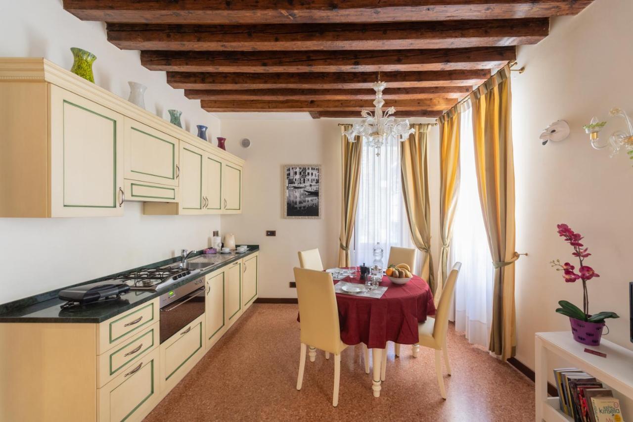 Ve-Nice Suite San Marco C4439 Veneza Exterior foto